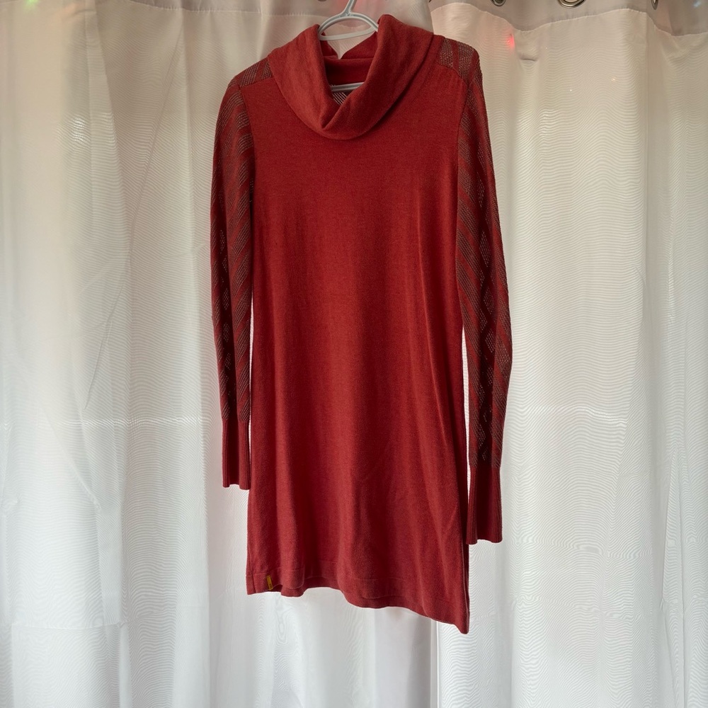 Lole Women’s Dusty Pink Sweater Dress
